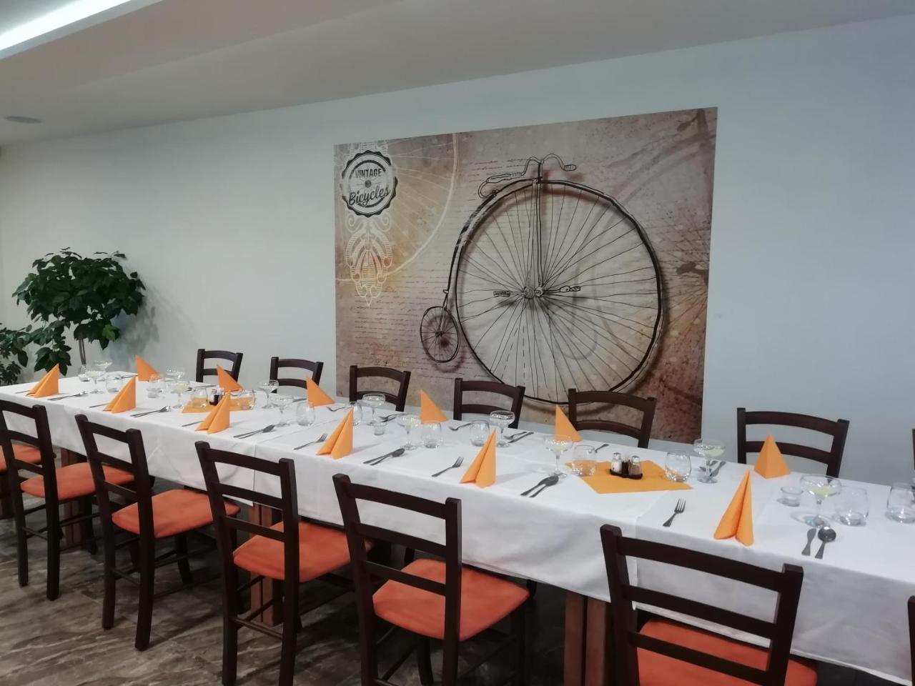Motorest U Kola Prostějov المظهر الخارجي الصورة