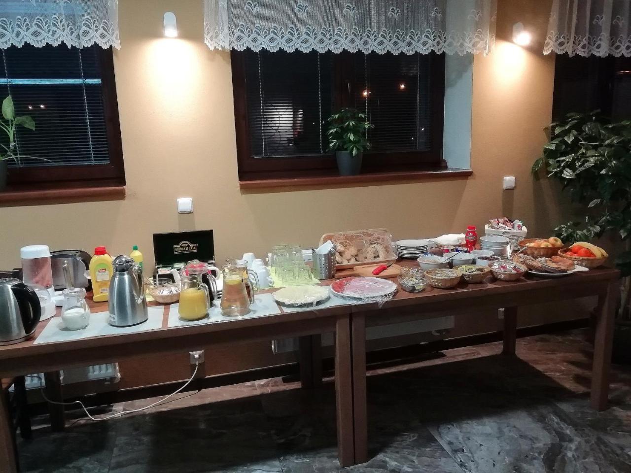 Motorest U Kola Prostějov المظهر الخارجي الصورة